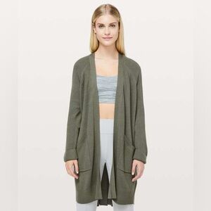 Lululemon Still At Ease Wrap Green Size 6